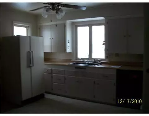 220 Clay, Sidney, OH 45365 photo 4