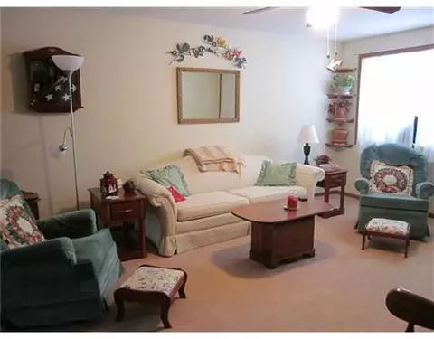 4524 Reno #., Springfield, OH 45503 photo 2