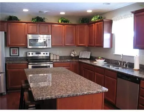 631 Hiser Ave, Springfield, OH 45503 photo 6