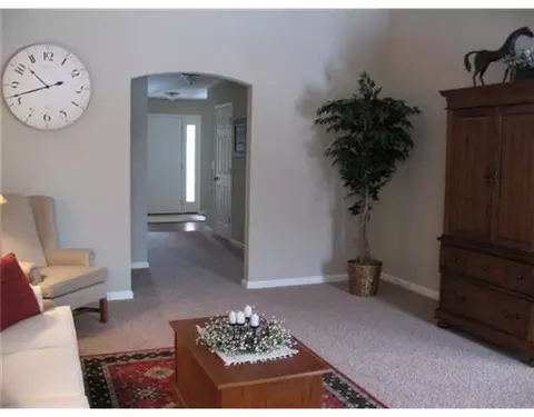 631 Hiser Ave, Springfield, OH 45503 photo 5