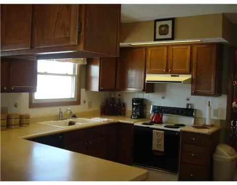 2923 Nettlewood, Springfield, OH 45502 photo 6