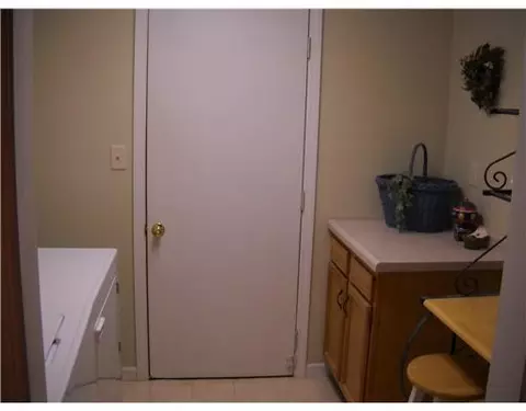 208 N Enterprise, Celina, OH 45822 photo 9