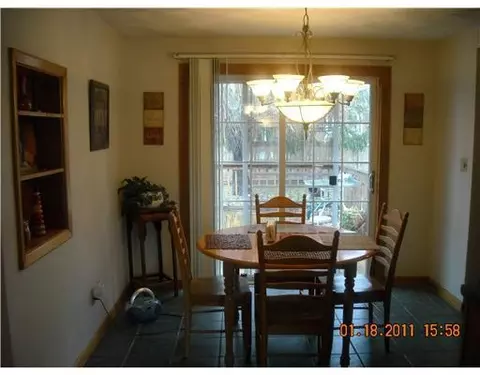 4405 Phoenix Dr, Springfield, OH 45503 photo 7