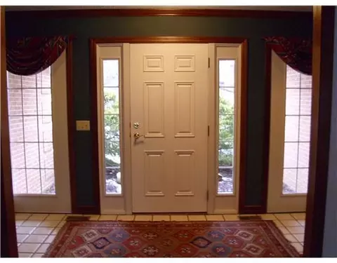 1158 Scanlon Ln, Springfield, OH 45503 photo 2