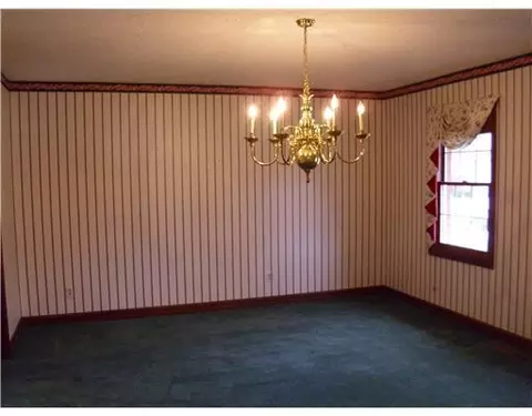 1158 Scanlon Ln, Springfield, OH 45503 photo 6