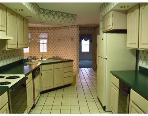 1158 Scanlon Ln, Springfield, OH 45503 photo 5