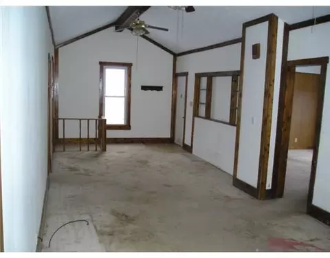 1110 W Mulberry, Springfield, OH 45506 photo 3