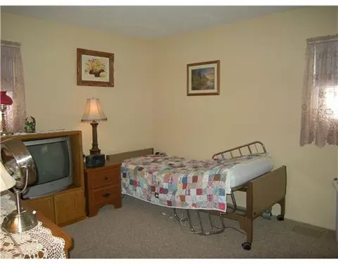 341 Gruen Dr, Springfield, OH 45505 photo 10