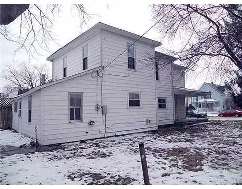 1716 Lexington Ave, Springfield, OH 45505 photo 2