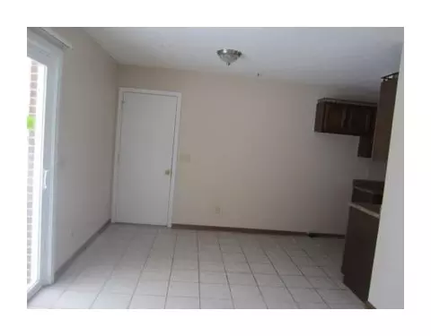 2871 Springfield-xenia Rd, Springfield, OH 45506 photo 5