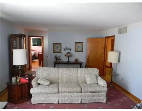 3125 Derr Rd, Springfield, OH 45503 photo 3