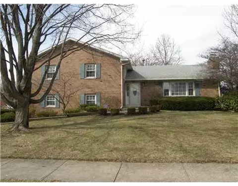 2653 Carousel, Springfield, OH 45503 photo 2
