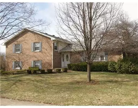 2653 Carousel, Springfield, OH 45503 photo 1
