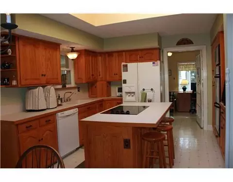 2204 Leon, Springfield, OH 45502 photo 3