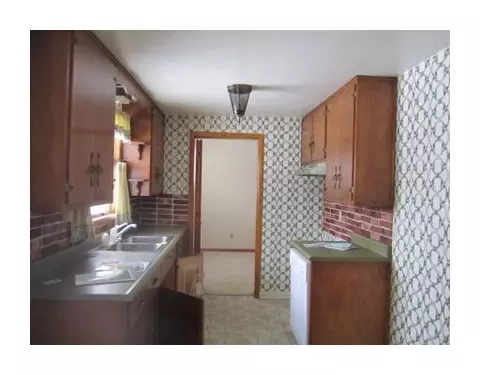 4747 Curtis, Springfield, OH 45503 photo 7