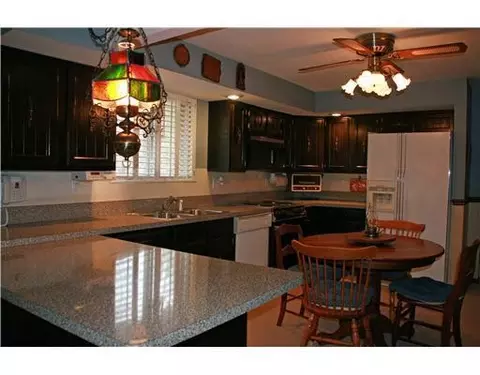 2910 Alameda, Springfield, OH 45503 photo 3