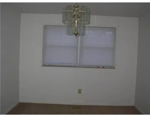 4 W Possum, Springfield, OH 45506 photo 6