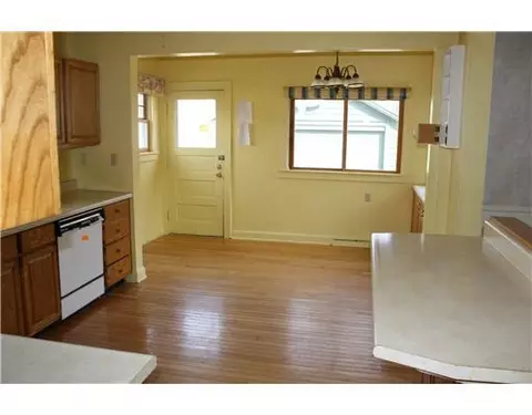 410 W Roseland, Springfield, OH 45503 photo 3