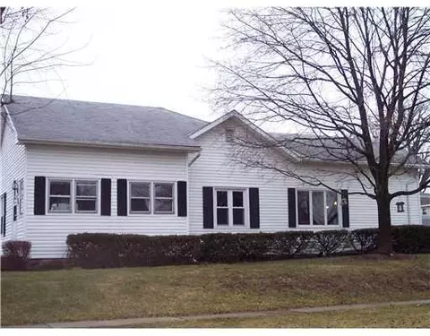 129 E Wayne, Celina, OH 45822 photo 1