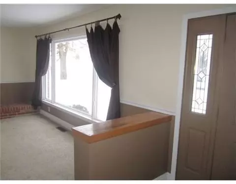 836 Tanglewood Dr, Springfield, OH 45504 photo 3