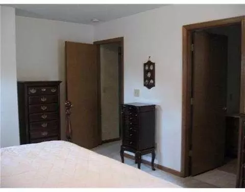 1358 Old Farm Ln #.., Springfield, OH 45503 photo 9