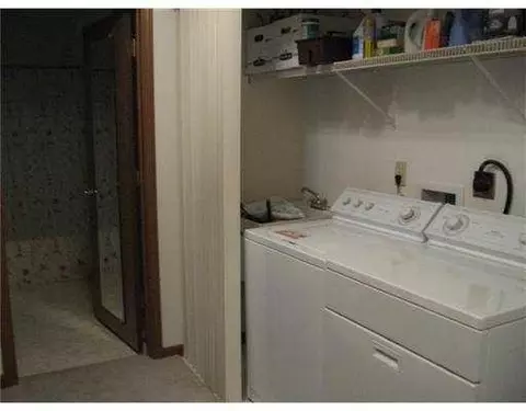 1358 Old Farm Ln #.., Springfield, OH 45503 photo 7