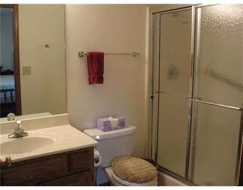 1358 Old Farm Ln #.., Springfield, OH 45503 photo 10