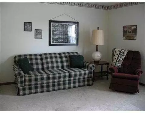 1358 Old Farm Ln #.., Springfield, OH 45503 photo 11