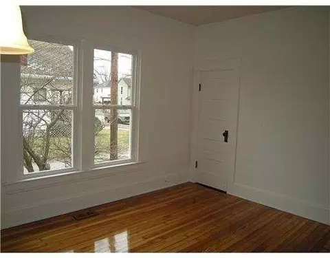 364 S Douglas Ave, Springfield, OH 45505 photo 13