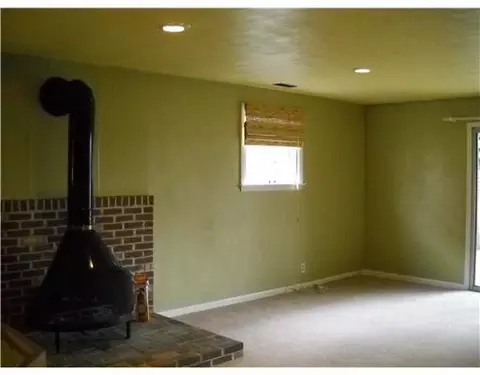 535 Zeller, Springfield, OH 45503 photo 9