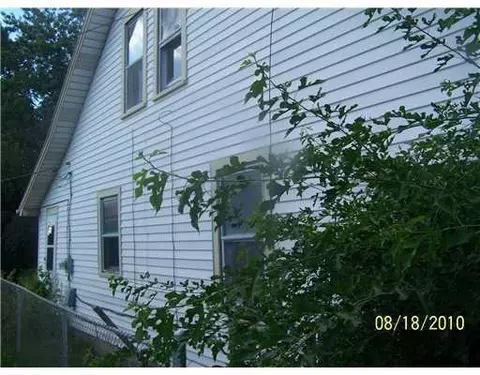 327 Fourth, Sidney, OH 45365 photo 2
