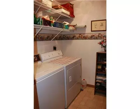 1780 Saint Andrews Ct #.., Springfield, OH 45502 photo 12