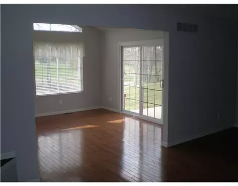 1753 Golfview #., Springfield, OH 45502 photo 3