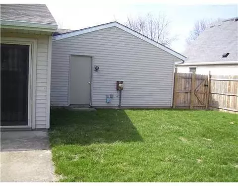 2754 Seymour Ln, Springfield, OH 45503 photo 9