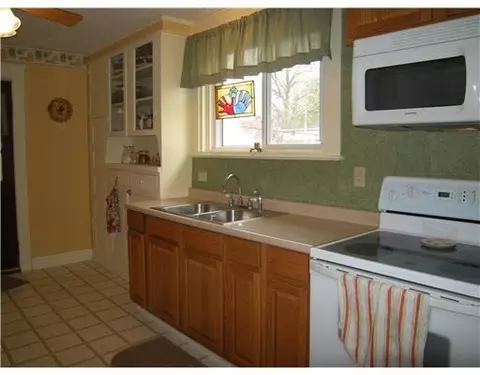 1409 Saint Paris Rd, Springfield, OH 45504 photo 12