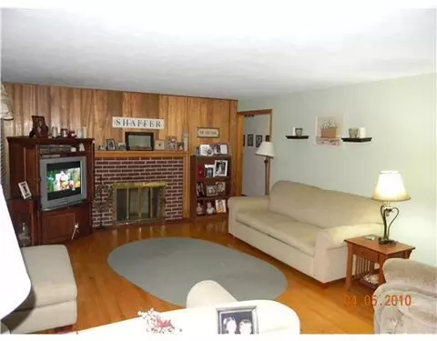 946 Sundown Rd, Springfield, OH 45503 photo 3