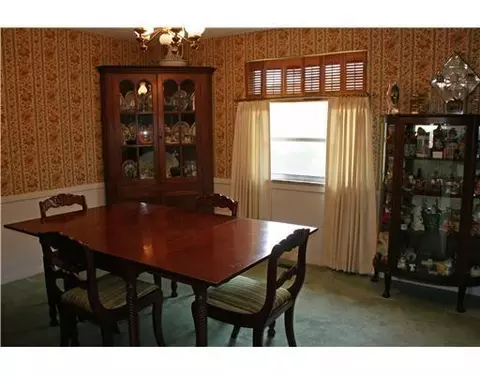 609 Zeller, Springfield, OH 45503 photo 4