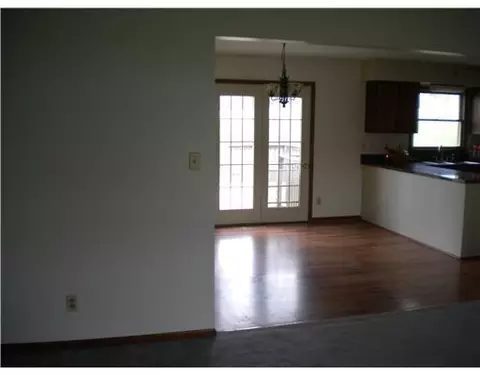 5330 E Yeazell Rd, Springfield, OH 45502 photo 7