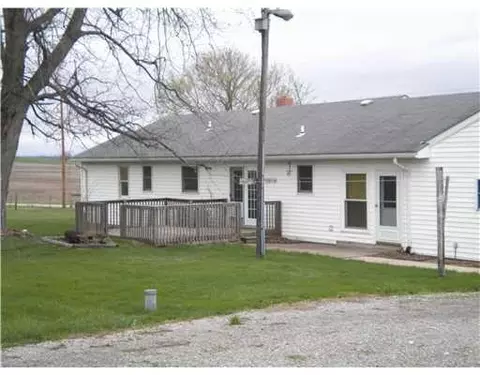 5330 E Yeazell Rd, Springfield, OH 45502 photo 3