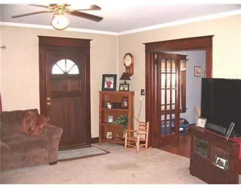 232 S Clairmont Ave, Springfield, OH 45505 photo 2