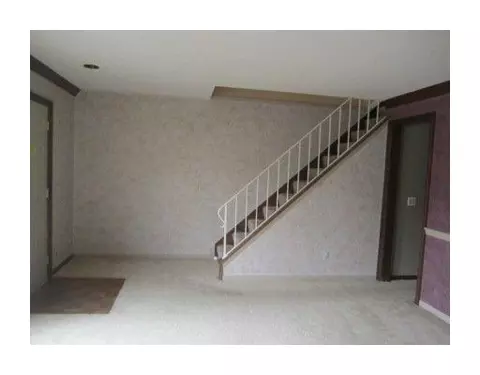 2109 Olympic St #2109, Springfield, OH 45503 photo 3