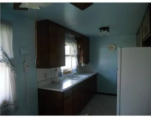 4824 Ashley Cir, Springfield, OH 45503 photo 7