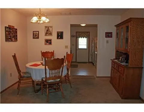 1476 Westmont #.., Springfield, OH 45503 photo 3