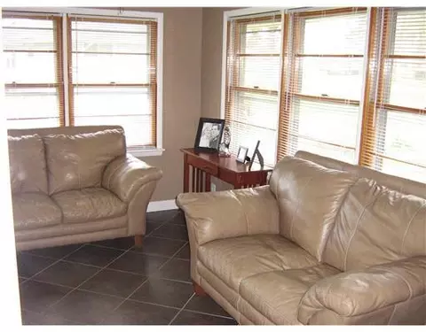 4131 Bentley Dr, Springfield, OH 45504 photo 6