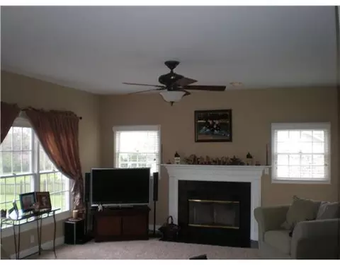 4563 Bolin, Springfield, OH 45502 photo 2