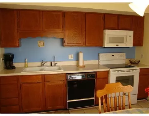 2950 Avery #.., Springfield, OH 45503 photo 6