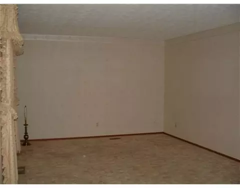 3072 Brixton #.., Springfield, OH 45503 photo 2