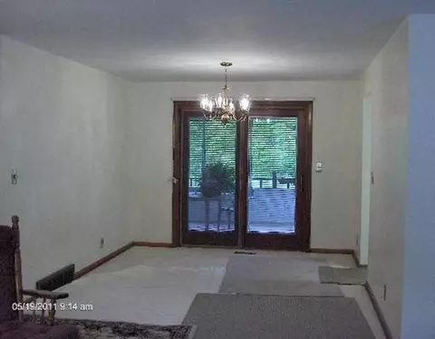2527 Balsam Dr, Springfield, OH 45503 photo 4