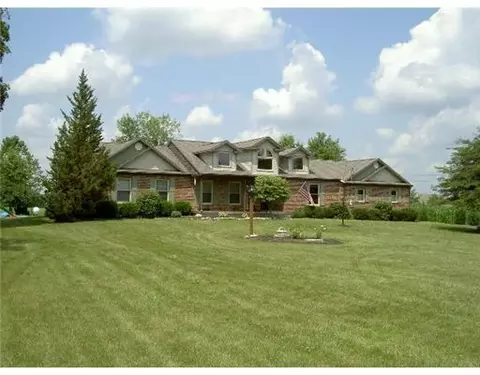 4995 Peacock Rd, Springfield, OH 45502 photo 1
