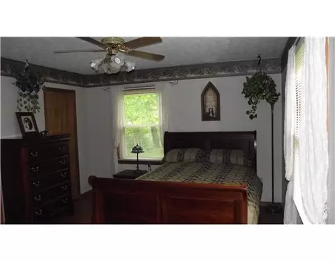 4995 Peacock Rd, Springfield, OH 45502 photo 11